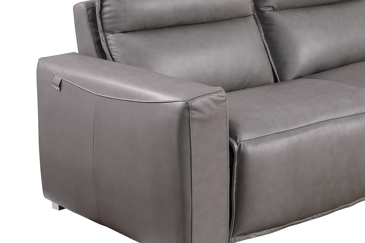 Close-up of Italian leather texture on Sierra sectional