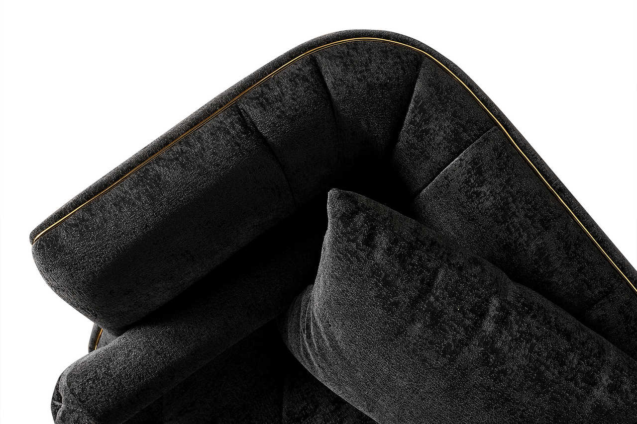 Elit chair leg detail from side