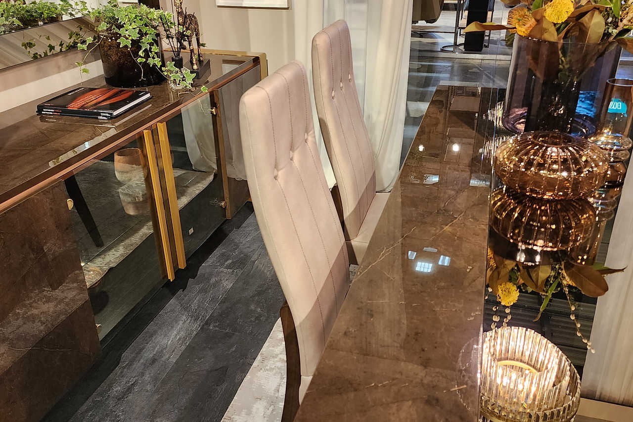 Essenza 4 Door Buffet