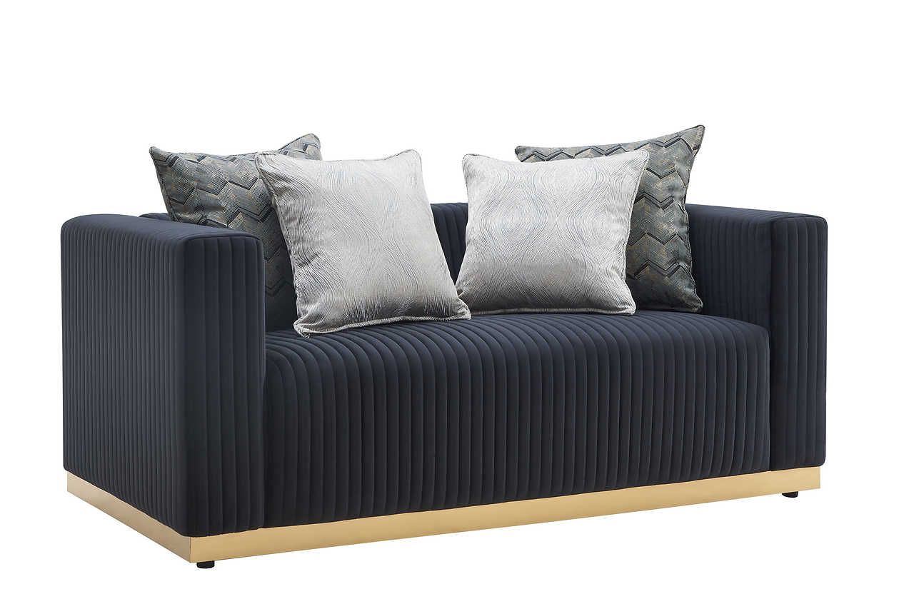 Alisha Black Living Room Set sofa angled view