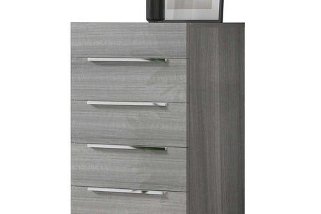 Premium Collection grey chest front angle
