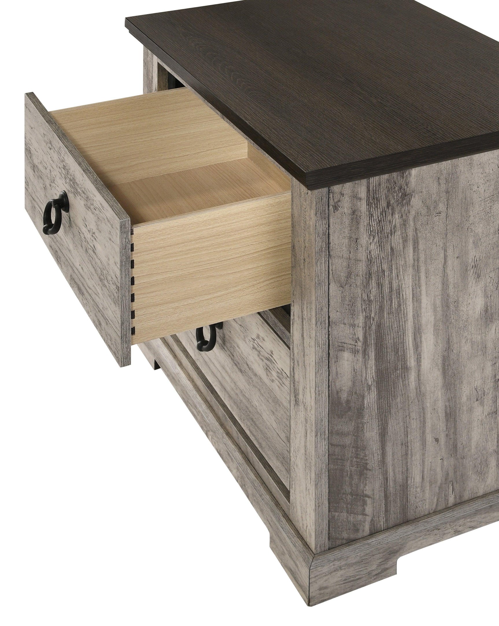 main view of Ella Mae Gray Poster Panel Bedroom Set bed