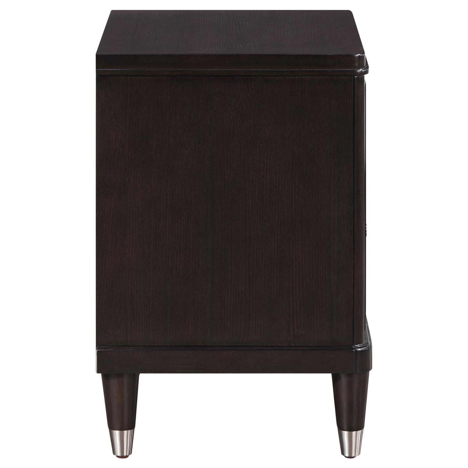 Top surface of Emberlyn nightstand with trim detail