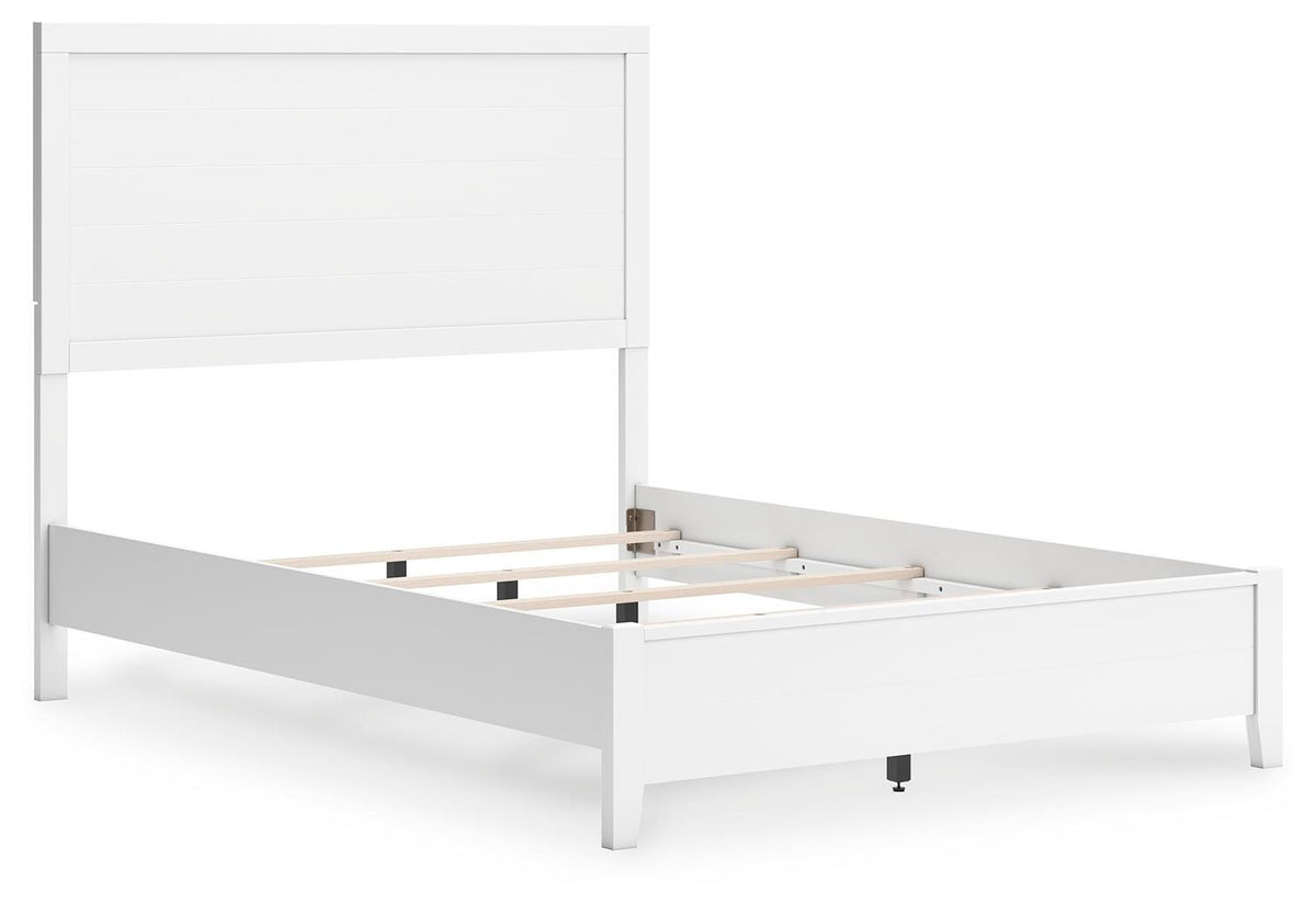 Binterglen White Full Panel Bed — angled view