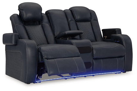 Fyne-Dyme Sapphire Loveseat showing console and cup holders