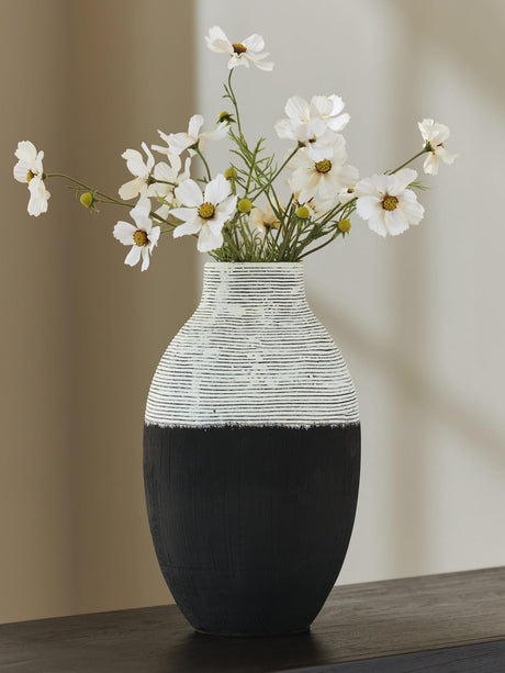 Girtha Antique White/Black Vase from Decor Furniture