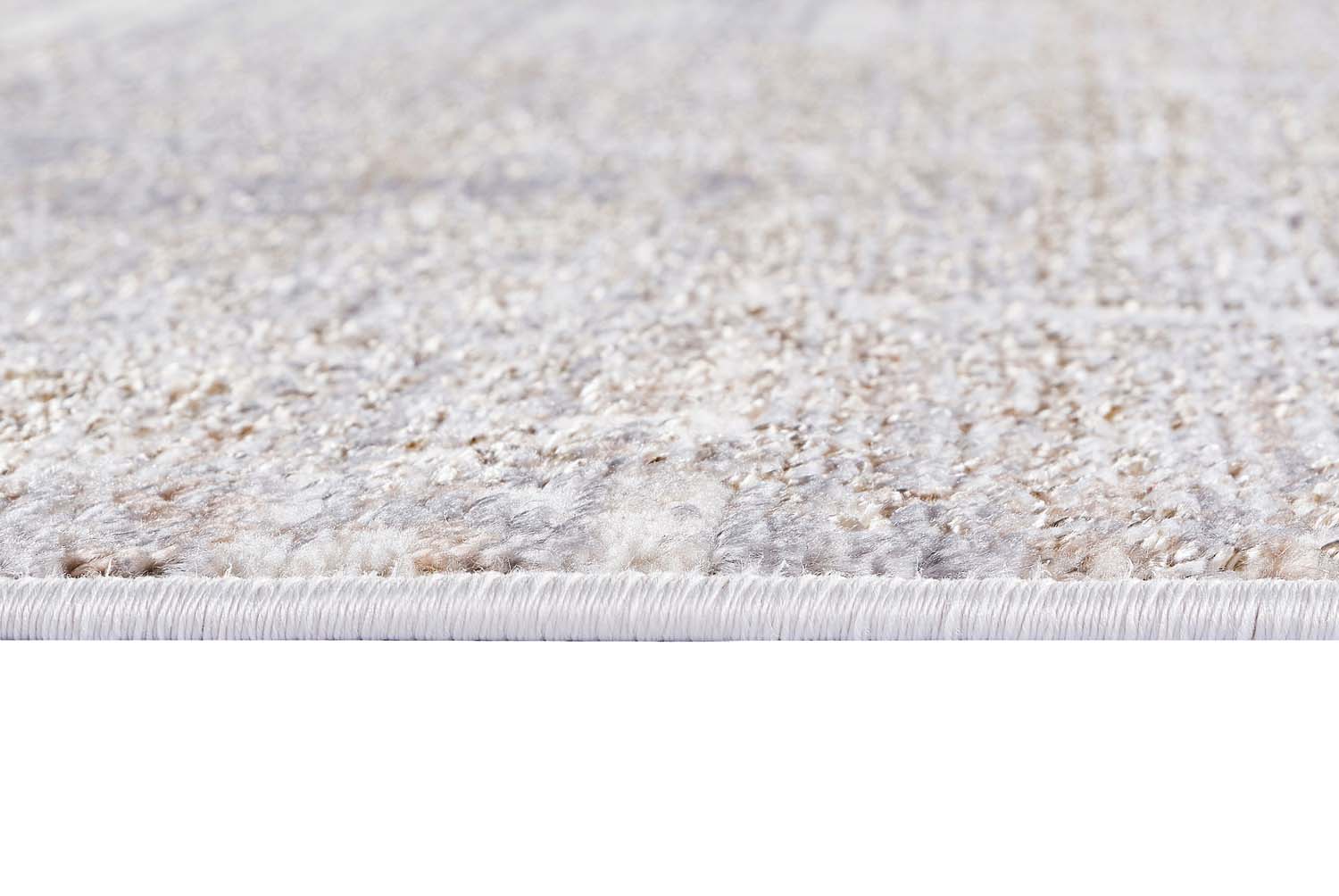 Glitz 711 Carbon rug corner showing texture and colors