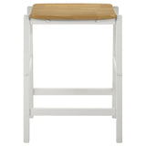 Front view of kitchen island with stools tucked in