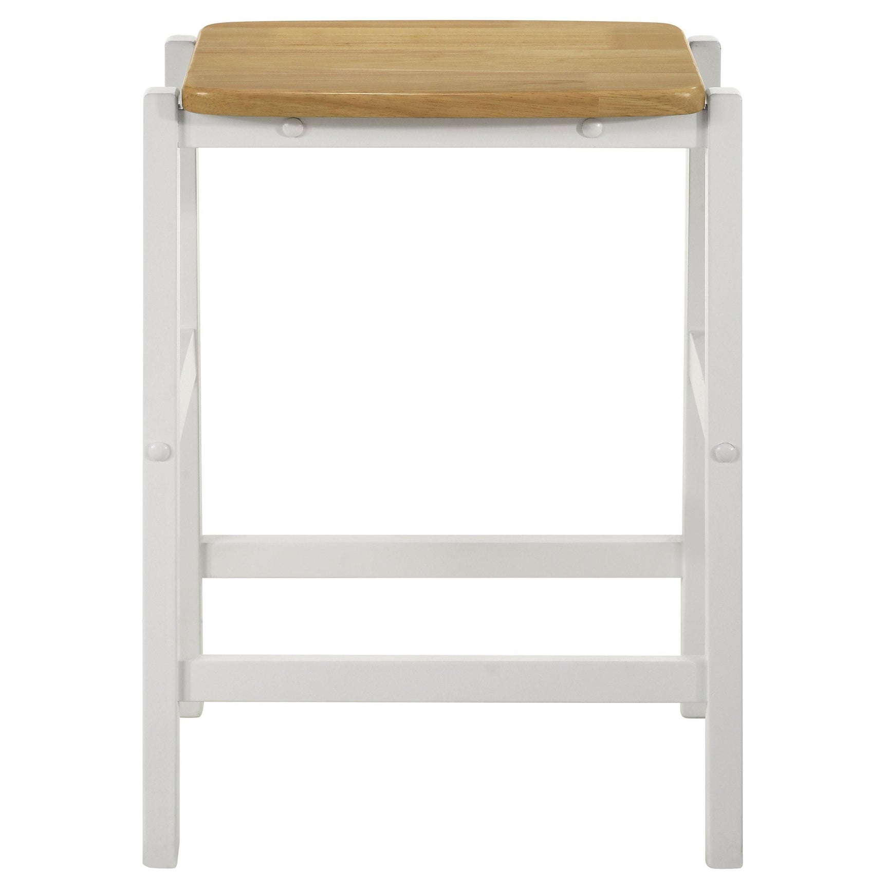 Front view of kitchen island with stools tucked in
