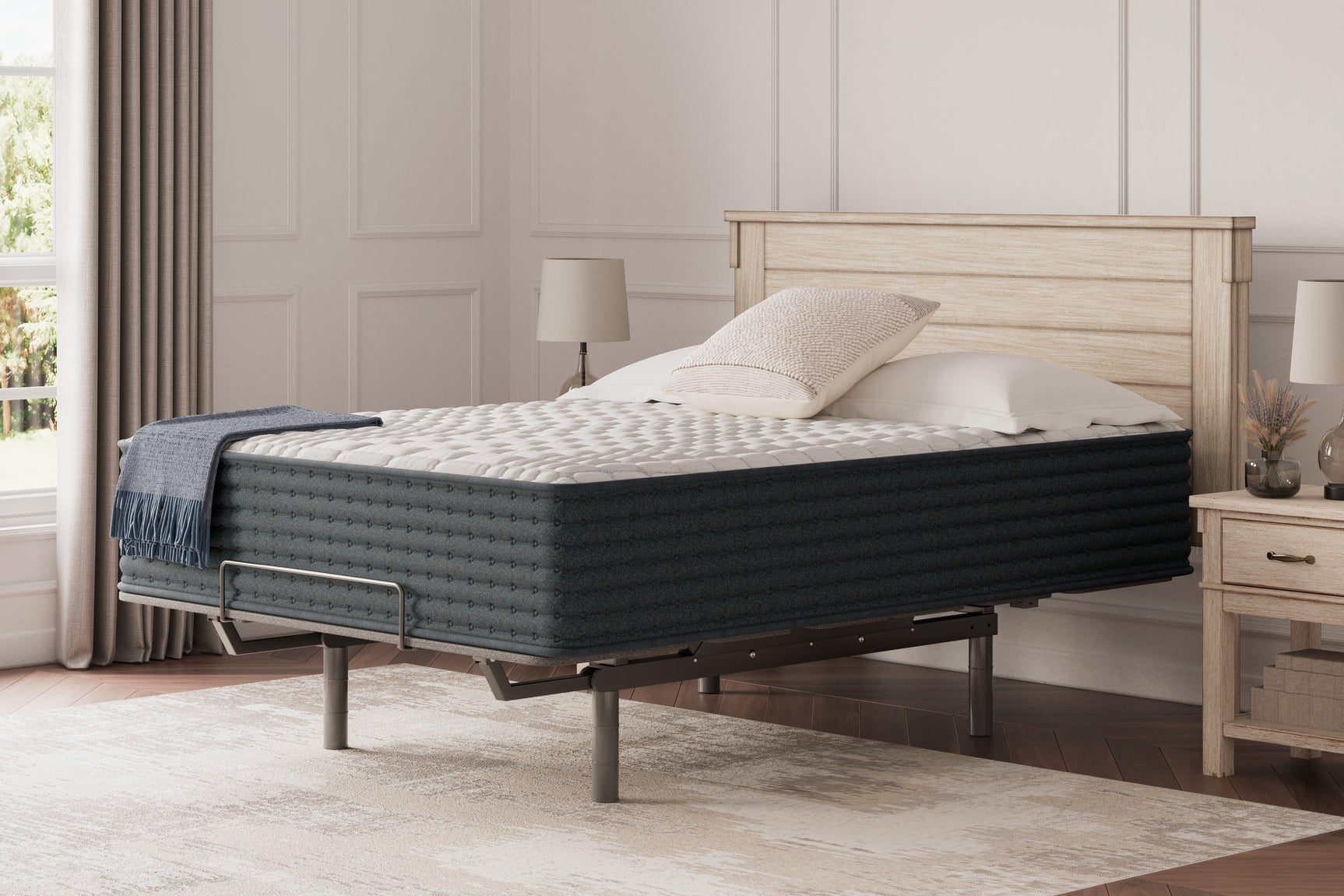 Hybrid 1300 White King Mattress - Ella Furniture