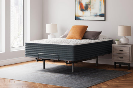 Hybrid 1400 White Queen Mattress opened and expanding