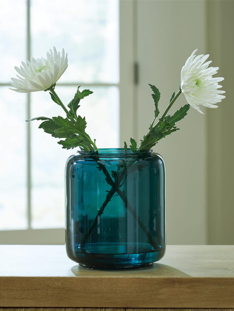 Inisland Teal Vase from Decor Furniture