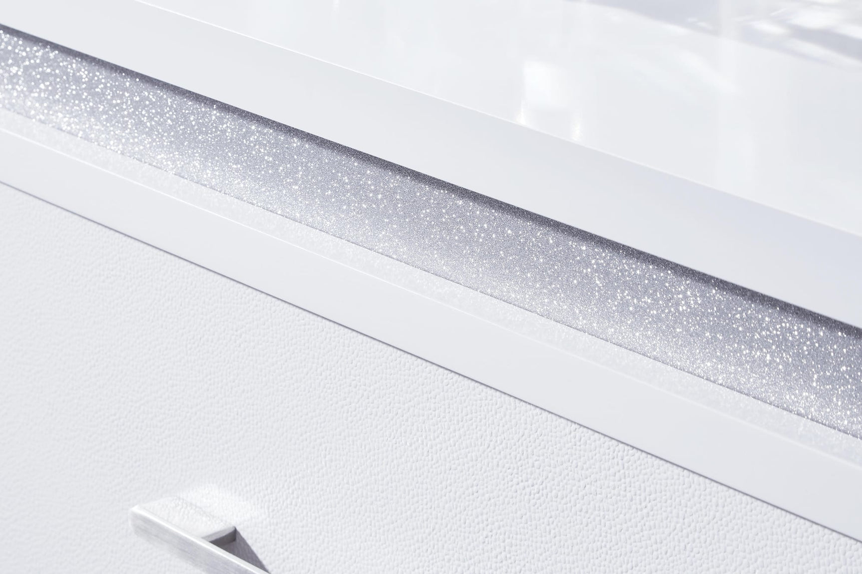 Jarlee White Dresser detail view