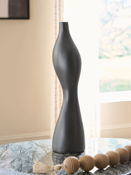 Judsen Black Vase from Decor Furniture