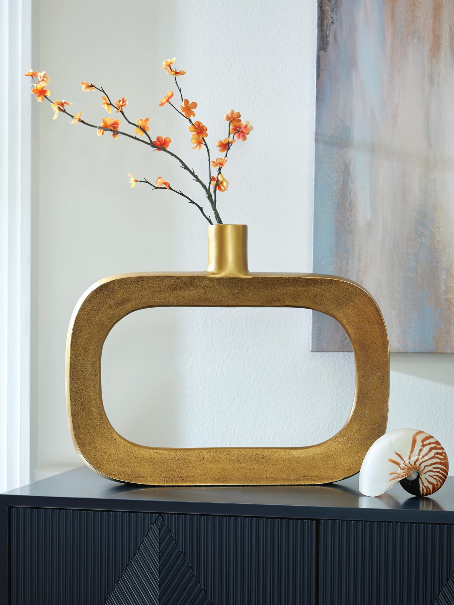 Lawtonville Antique Gold Finish Vase from Decor Furniture