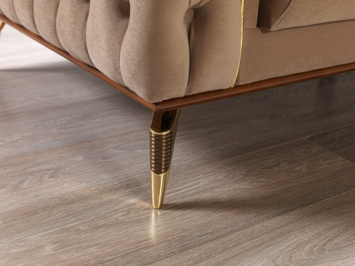 Frontal view of loveseat