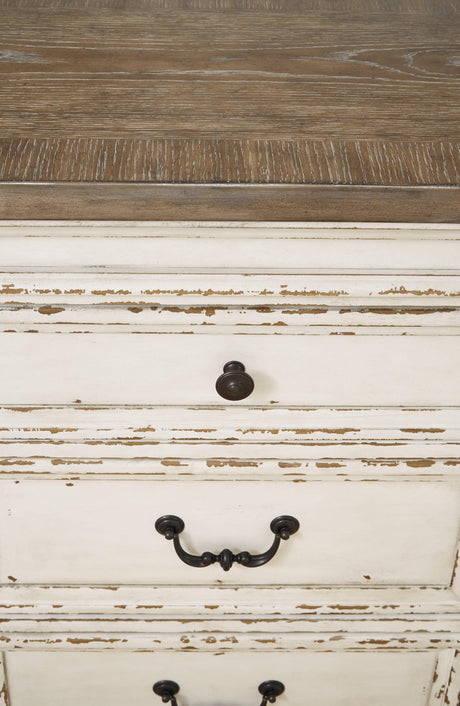 detail view of Realyn Chipped White Rectangular Dining Room Set dining room furniture