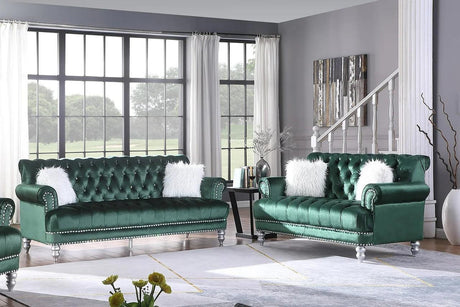 Front view of Royal Green green velvet tufted sofa and loveseat set