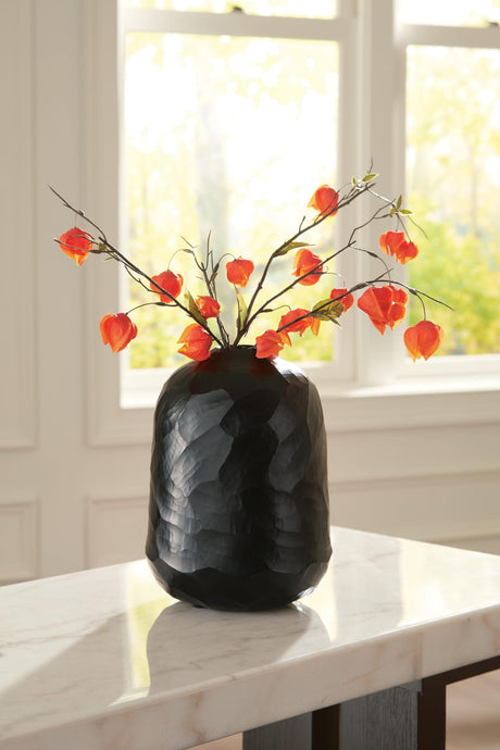 Ryanford Black Vase from Decor Furniture