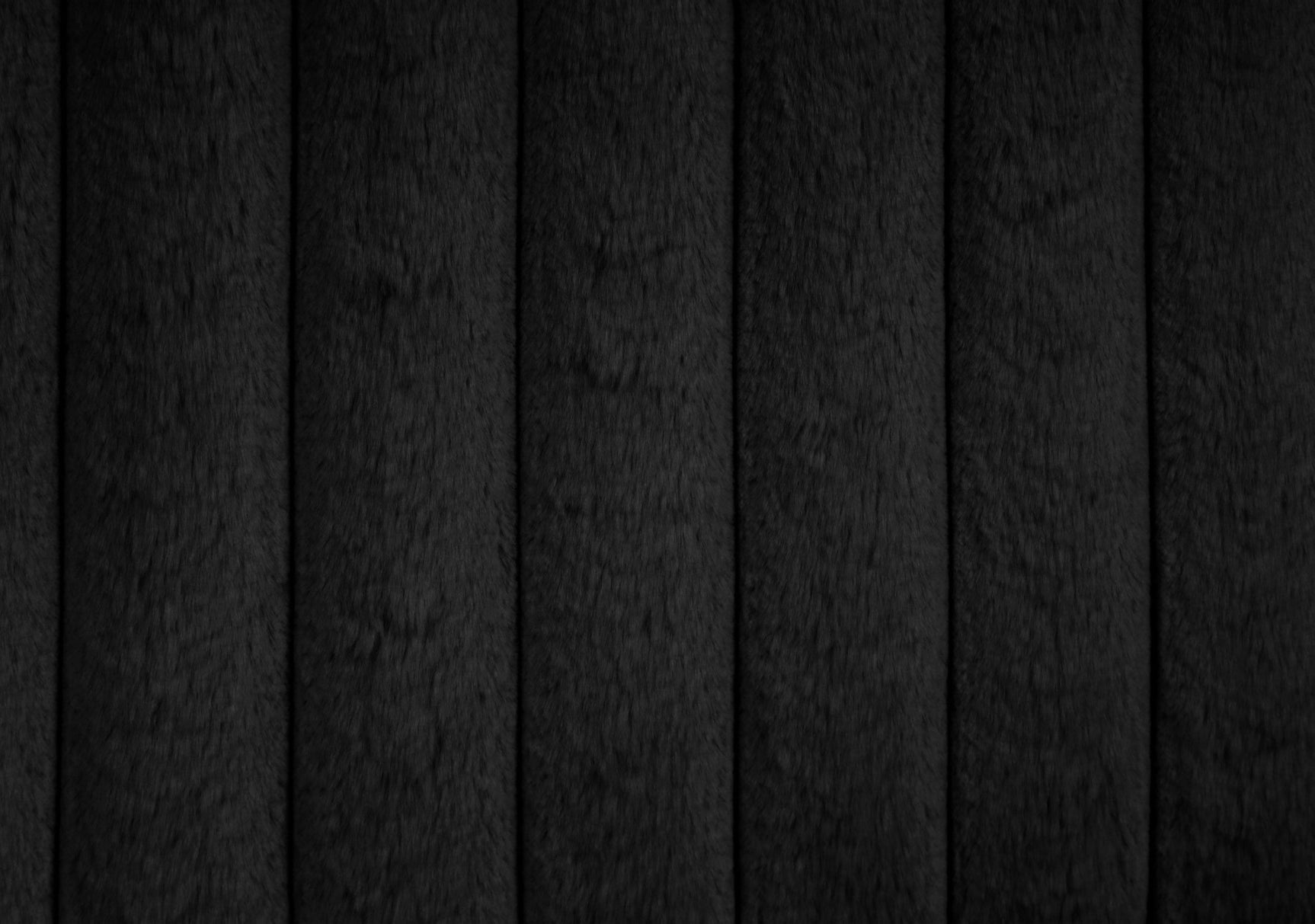 Lauren bed USB charging port detail