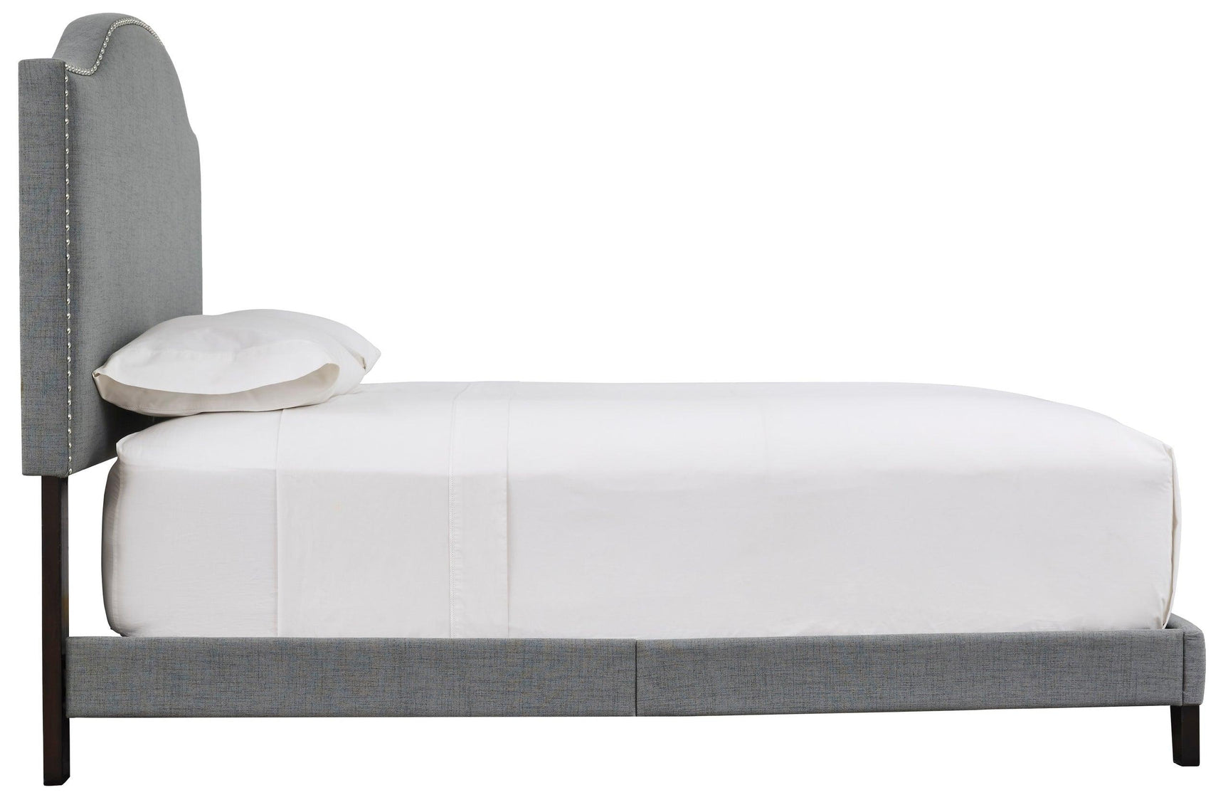 Full view of Adelloni gray platform king bed in bedroom setting