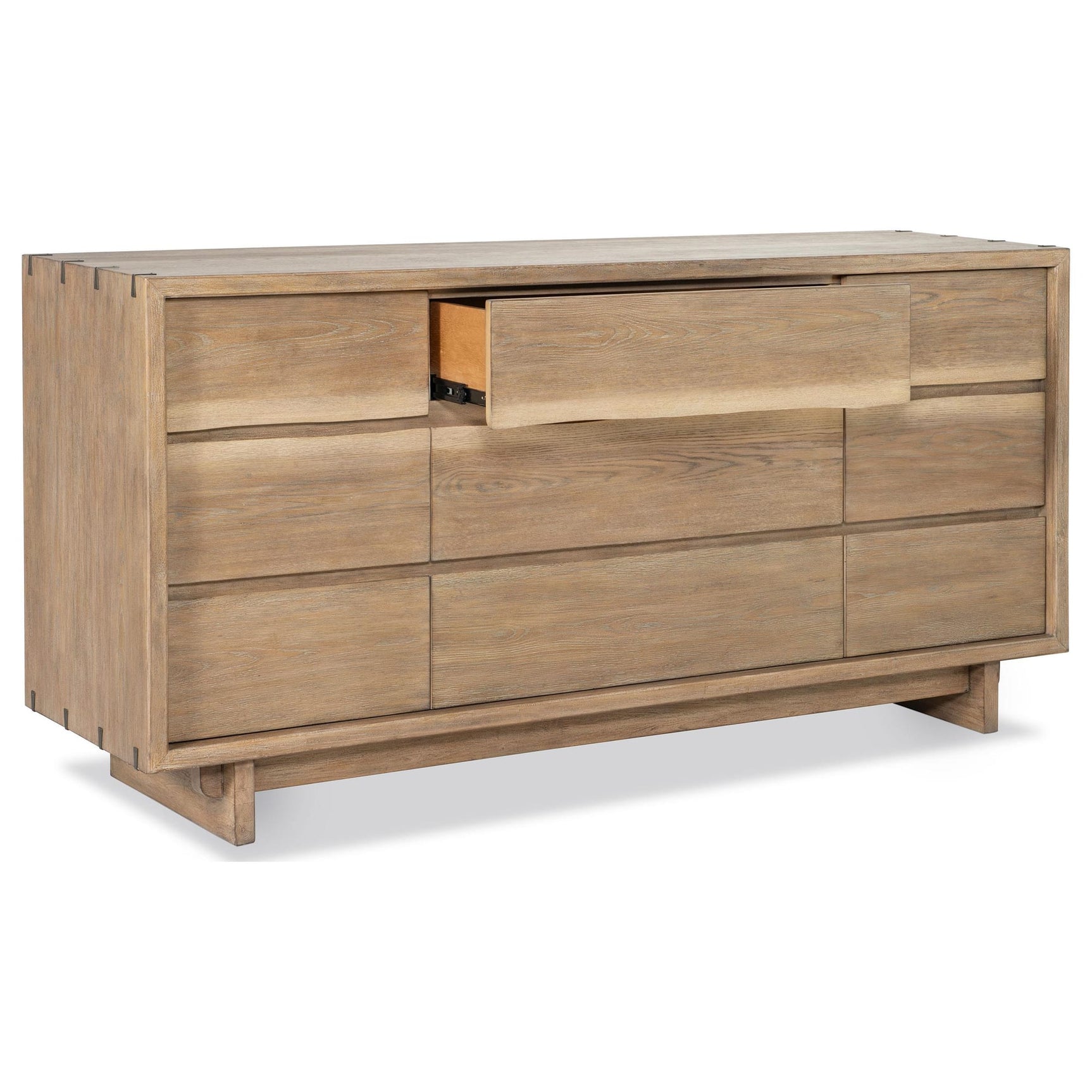 Stillwater 9-drawer Dresser view 4