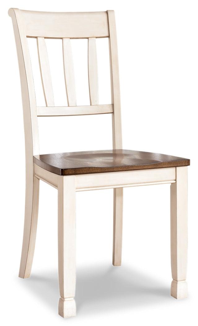 Close-up detail of Whitesburg dining table finish