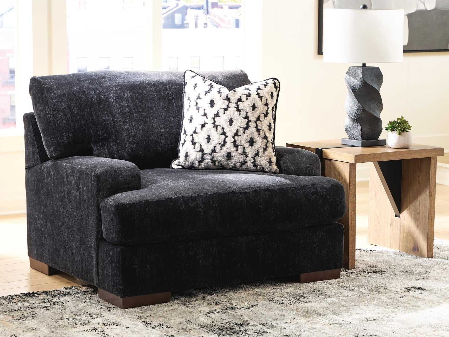 Whitmore Manor Black Pearl Chenille,Velvet Oversized Chair from Decor Furniture