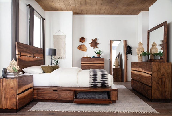 Main view of Winslow Smokey Walnut and Coffee Bean Panel Bedroom Set bed